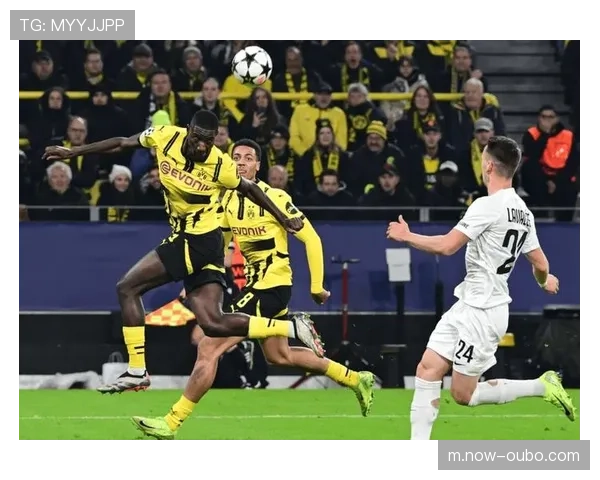 多特主场球迷营造第12人效应 黄黑军团延续欧冠主场强势