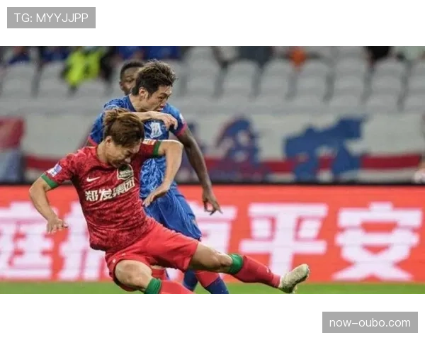 浙江主场战平申花延续不败 王钰栋成为球队进攻关键 浙江主场战平申花延续不败 王钰栋成为球队进攻关键